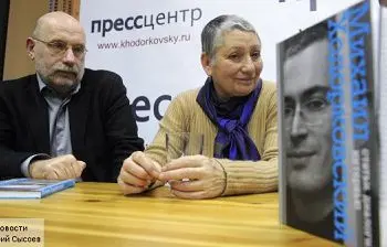 Писательский бунт, бессмысленный и беспощадный - Совершенно Секретно