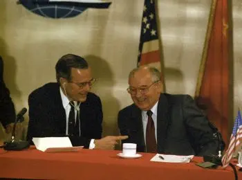 Майкл Горби – глупость или измена? - Совершенно Секретно