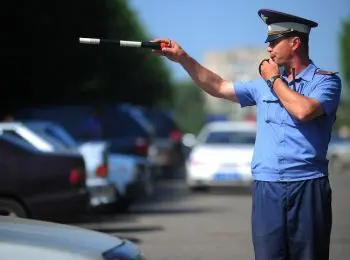 водителей будут лишать прав за закрытые автомобильные номера - Сайт Газеты «Совершенно Секретно»