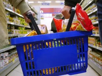 почти половине российских семей хватает денег только на питание - Сайт Газеты «Совершенно Секретно»