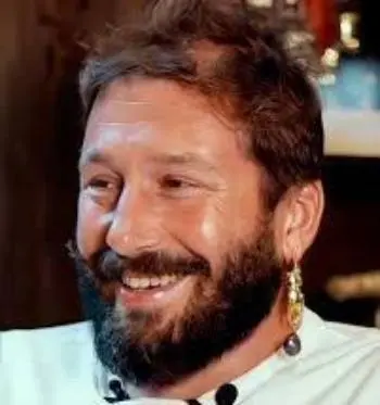 суд в москве заочно арестовал  сооснователя «евросети»  чичваркина* за фейки о российской армии - Сайт Газеты «Совершенно Секретно»