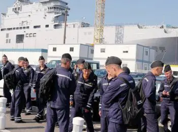 французы испугались, что российские моряки угонят “мистраль” - Сайт Газеты «Совершенно Секретно»