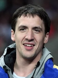 актеру артуру смольянинову* заочно дали 8 лет колонии по делу о фейках про армию - Сайт Газеты «Совершенно Секретно»