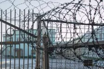 В колонии особого режима Новосибирской области заключенного избили до смерти