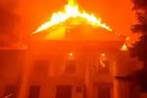 В результате обстрела ВСУ кассетными боеприпасами в Донецке был уничтожен корпус института (ВИДЕО)