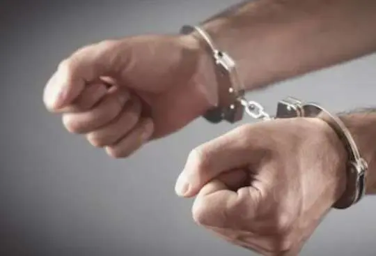 Суд арестовал инспектора столичного аэропорта за финансирование терроризма