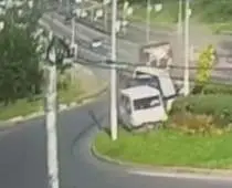 В Подмосковье в ходе массового ДТП погиб один человек, а ещё пятеро получили травмы (ВИДЕО)