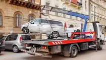 Эвакуация неправильно припаркованных машин подорожает в Москве  с 1 января