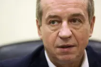 Экс-губернатор Иркутской области Левченко попросил у президента разрешения участвовать в выборах