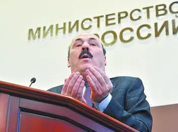 ВИРАЖИ РАМАЗАНА АБДУЛАТИПОВА - Совершенно Секретно