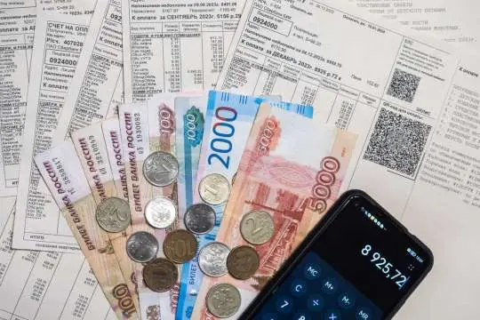 Гражданам РФ начали приходить квитанции с огромными платежами за коммунальные услуги