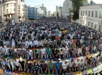 мусульмане отмечают праздник ураза-байрам - Сайт Газеты «Совершенно Секретно»
