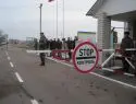 Почти трем миллионам россиянам запретили выезд из страны перед Новым годом