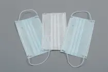 Мишустин до 1 июня запретил экспорт масок и ваты