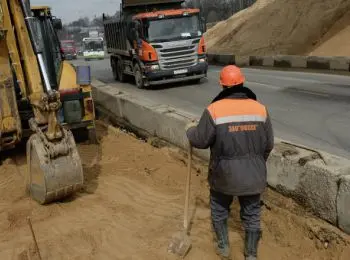 медведев выделил регионам 4,5 млрд рублей на новые дороги - Сайт Газеты «Совершенно Секретно»