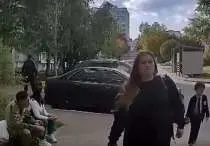 В Казани пьяный мужчина в военной форме взорвал гранату на глазах у маленьких детей (ВИДЕО)