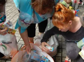 в крым вылетел самолет мчс с гуманитарной помощью для украинских беженцев - Сайт Газеты «Совершенно Секретно»