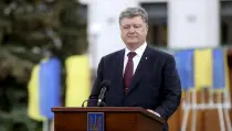 Порошенко рассказал о первом шаге признания Крыма частью России