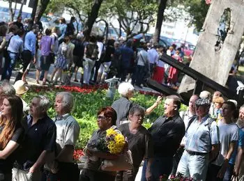 с новодворской пришли проститься сотни человек - Сайт Газеты «Совершенно Секретно»