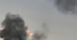 Атака дронов на Туапсе: пожар на НПЗ и в порту, двое пострадавших