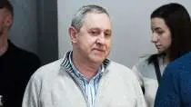 Экс-депутат Госдумы, получивший крупнейшую взятку в истории России, проигнорировал суд