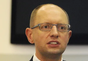 яценюк подает в гаагский суд, обвиняя путина и шойгу в аннексии крыма - Сайт Газеты «Совершенно Секретно»