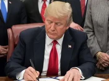 трамп обвинил своих оппонентов в желании развязать войну с россией - Сайт Газеты «Совершенно Секретно»