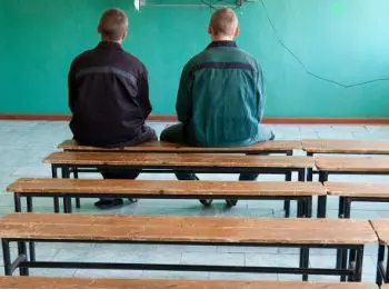 несовершеннолетние преступники из крыма получили российские паспорта - Сайт Газеты «Совершенно Секретно»