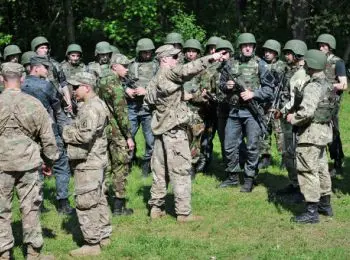 яценюк: безопасность канады зависит от украины - Сайт Газеты «Совершенно Секретно»