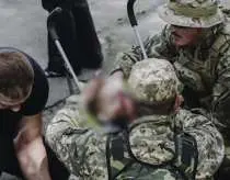 В Чернигове 10-летний ребёнок на выставке оружия выстрелил в толпу из РПГ (ВИДЕО)