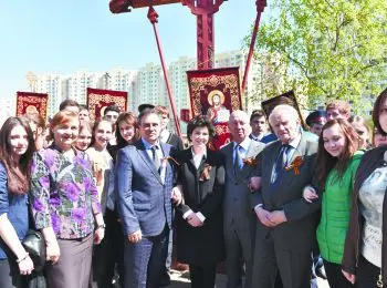 С «ЛЕЙКОЙ» И БЛОКНОТОМ - Совершенно Секретно