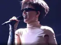 На шоу МУЗ-ТВ «Битва поколений» заглушили слова «мир» и «война» в песне о любви (ВИДЕО)