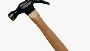 Под Воронежем подросток принес в школу молоток, чтобы совершить преступление