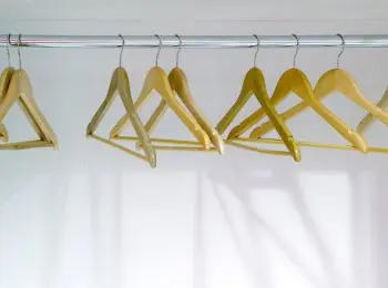 крупнейшие магазины одежды приостановили поставки товара из-за обвала рубля - Сайт Газеты «Совершенно Секретно»