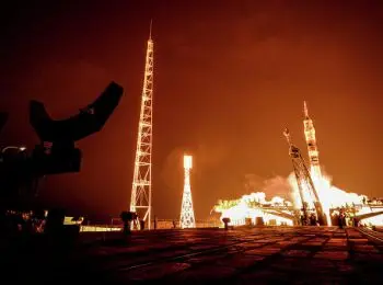 пилотируемый “союз” с нераскрывшейся батареей успешно пристыковался к мкс - Сайт Газеты «Совершенно Секретно»