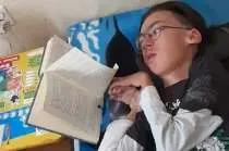 В Калининградской области чиновники отказывают отличнику со СМА в сдаче ЕГЭ в удобном для него формате