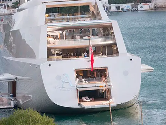 яхта мельниченко