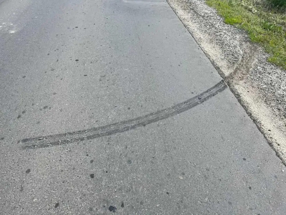 photo1687426041 (1).jpeg