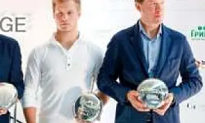 В Москве сын вице-премьера РФ Дениса Мантурова попал в аварию на своём BMW (ВИДЕО)