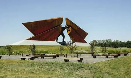 Прокуратура требует взыскать с застройщика недостроенного мемориала «Курская битва» более 1 млрд руб