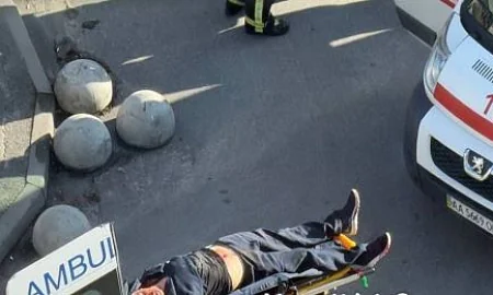 Несколько человек погибли при стрельбе в Киеве