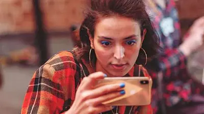 ведущая канала «живой гвоздь» уволилась после анекдота про вагон с еврейскими младенцами (видео) - Сайт Газеты «Совершенно Секретно»