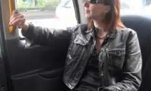 В Москве задержана сотрудница МВД, которая продавала мигрантам российские паспорта