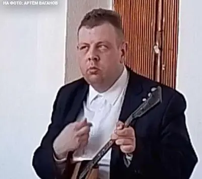 на урале учитель-балалаечник душил детей за деньги - Сайт Газеты «Совершенно Секретно»