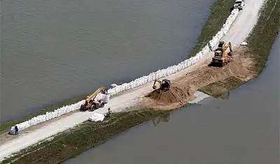 в благовещенске задержан за мошенничество главный строитель дамб от паводков - Сайт Газеты «Совершенно Секретно»