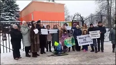 после прямой линии с президентом на женщину составили протокол за организацию митинга - Сайт Газеты «Совершенно Секретно»