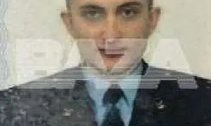 В Москве полицейский подкинул наркотики в квартиру и вымогал 500 000 рублей у жильца