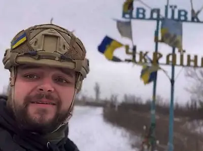 британский наемник, приговоренный к смертной казни в днр, снова приехал в зону сво - Сайт Газеты «Совершенно Секретно»