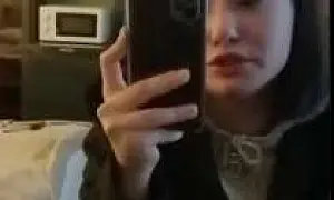 Ингушка умоляет спасти от родственников, которые лечили её антидепрессантами от атеизма (ВИДЕО)