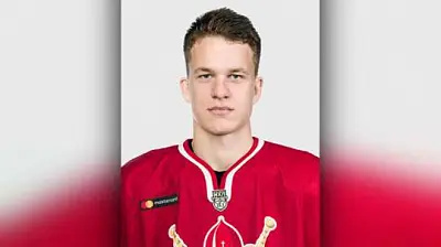 в рязани погиб 21-летний хоккеист, выпав из окна 18-го этажа, пока его девушка принимала душ - Сайт Газеты «Совершенно Секретно»